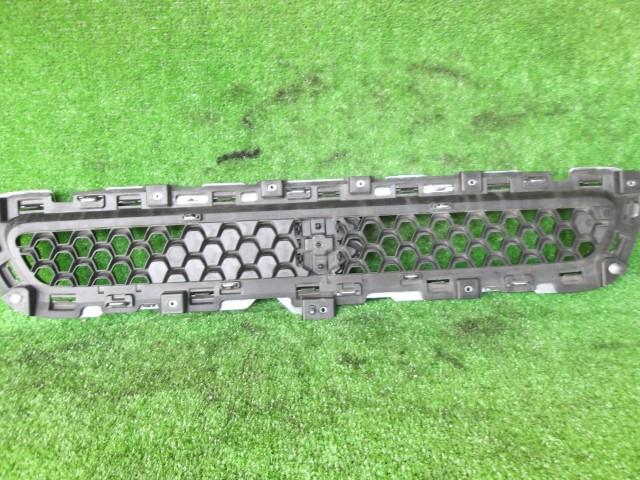 ラジエータグリル（ハスラー） 純正パーツ グリル 71741-65P10 | 中古品 | 荒谷商会 | カー用品 ボディパーツ グリルを通販で ...