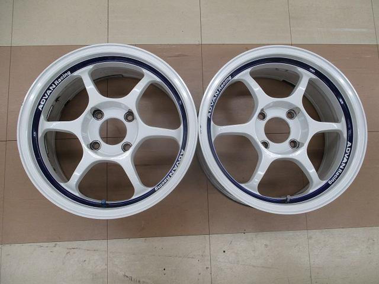 YOKOHAMA(ヨコハマ) ADVAN Racing(アドバンレーシング) RG2 ホワイト | 中古品 | アップガレージ 埼玉入間店 ...