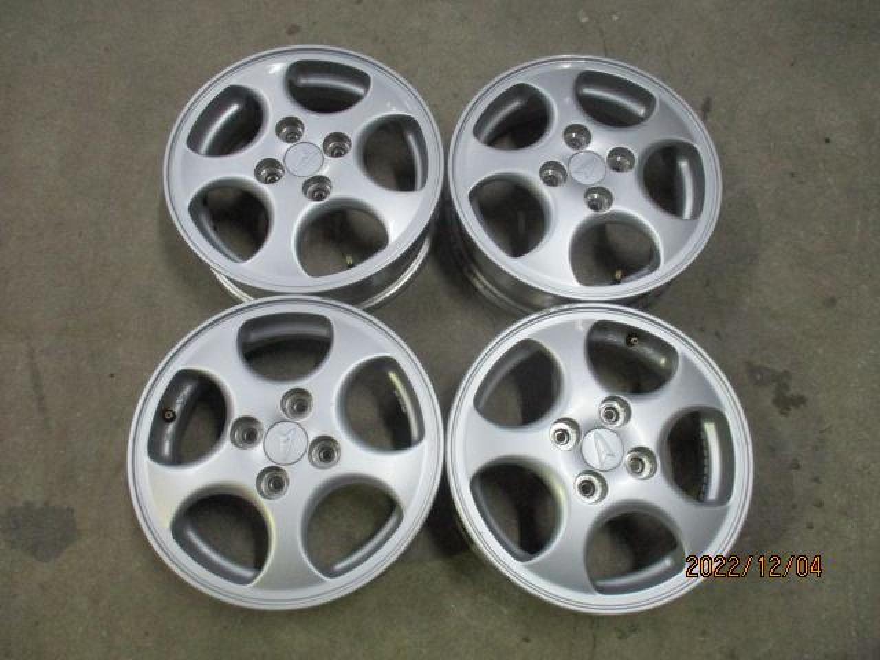 ダイハツ純正(DAIHATSU) ディッシュホイール | 中古品 | アップガレージ 米子店 | カー用品 アルミホイール 14インチホイール ...