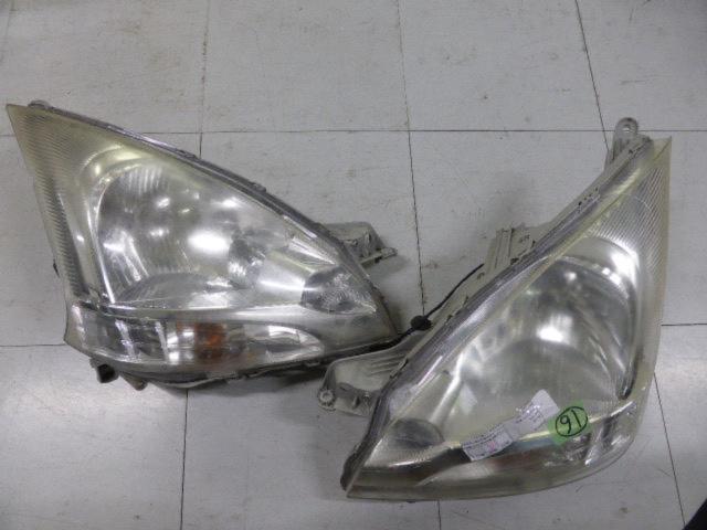 ダイハツ純正(DAIHATSU)ムーヴLA110S ヘッドライト