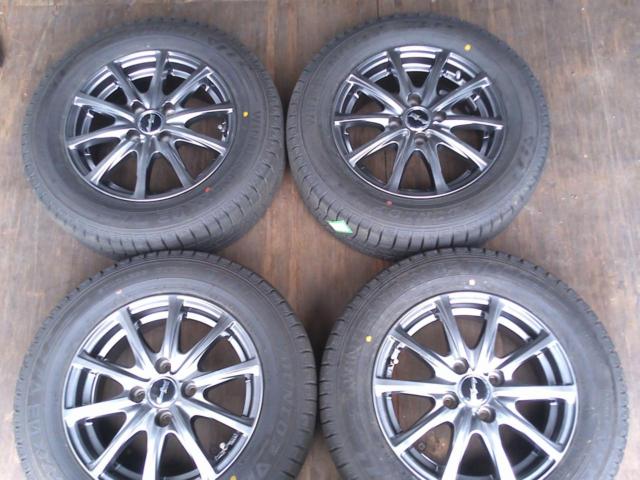 MARUKA SERVICE(マルカサービス) MANARAY SPORT(マナレイスポーツ) + DUNLOP(ダンロップ) WINTER MAXX 03