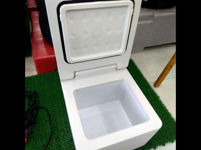 メーカー不明車載 冷蔵庫