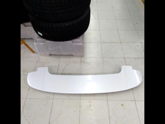 90voxy リアスポイラー