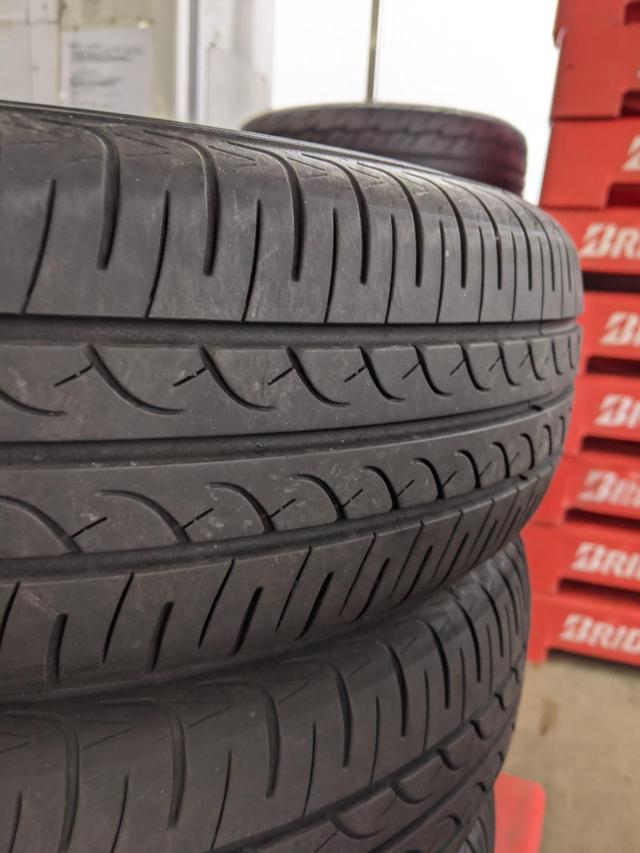 YOKOHAMA BuluEarth AE01 | 中古品 | アップガレージ 札幌平岡店 | カー用品 タイヤ 14インチタイヤを通販で購入 ...