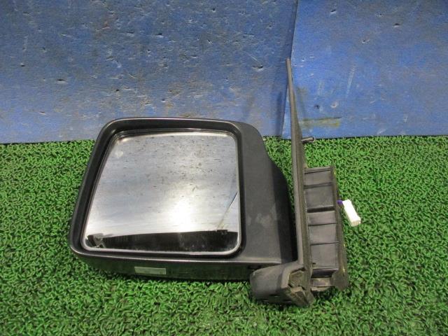 68k32 左サイドミラー(エブリィ) 純正パーツ その他ボディパーツ 84702-68K32-5PK | カー用品 ボディパーツ その他ボディパーツを ...