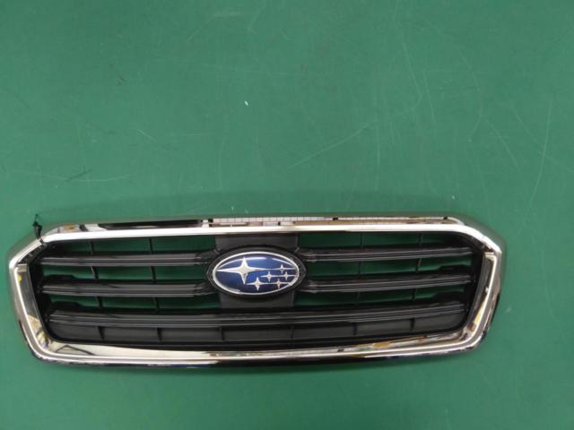 กระจังหน้า Subaru แท้ VM รุ่นต้นๆ