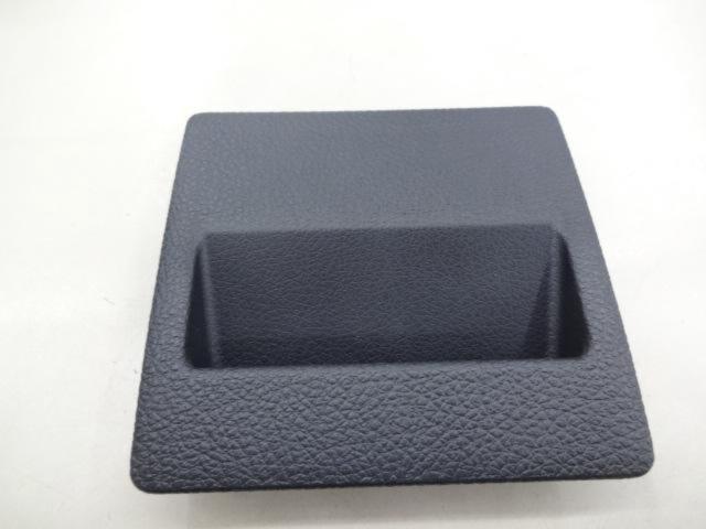 ☆ลดราคา☆ฝาครอบกล่องฟิวส์แท้ SUBARU
