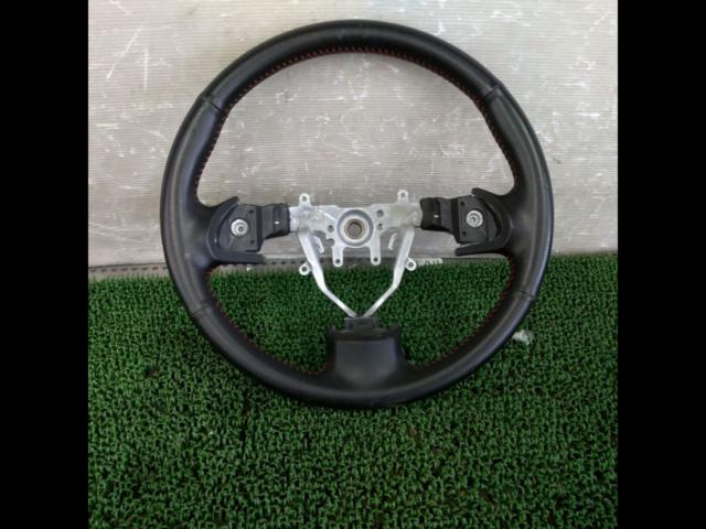 Subaru Impreza GVB/GRB แท้ หุ้มพวงมาลัยหนังแท้ GS120-02880