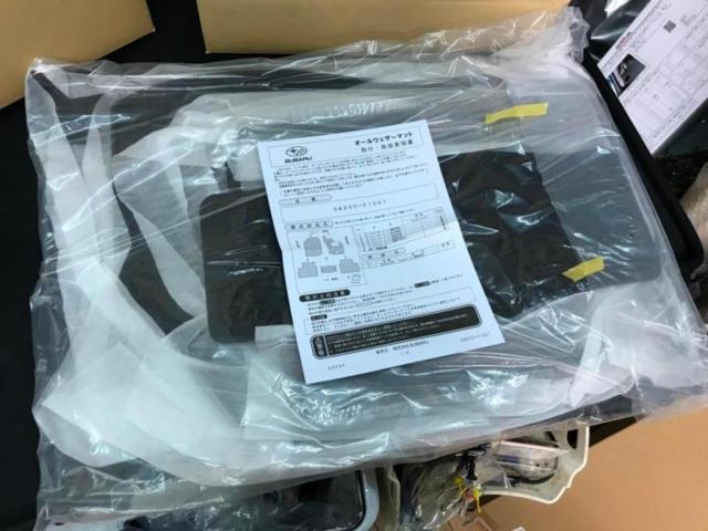 SUBARU แผ่นยางกันลื่นทุกสภาพอากาศ 08200-F1001