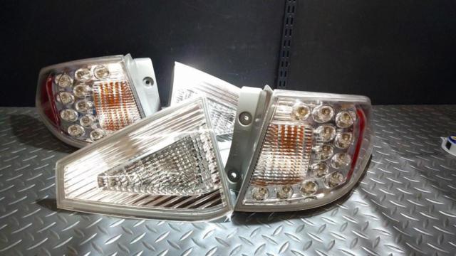 เลนส์ท้าย Subaru GRB/GRF/GH series Impreza แท้ สำหรับรถ 1 คัน