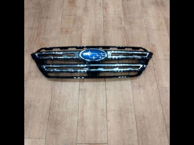 กระจังหน้าแท้ Subaru Legacy Outback/BT5