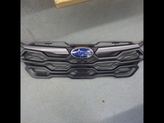 ★จำกัดการลดราคา! กระจังหน้า Subaru Crosstrek แท้