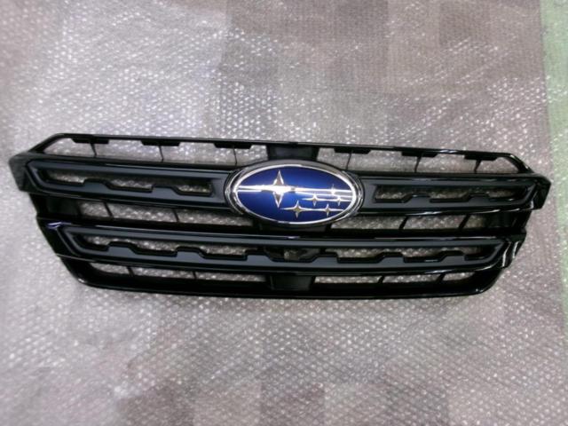 กระจังหน้าแท้ Subaru BT5 Legacy Outback