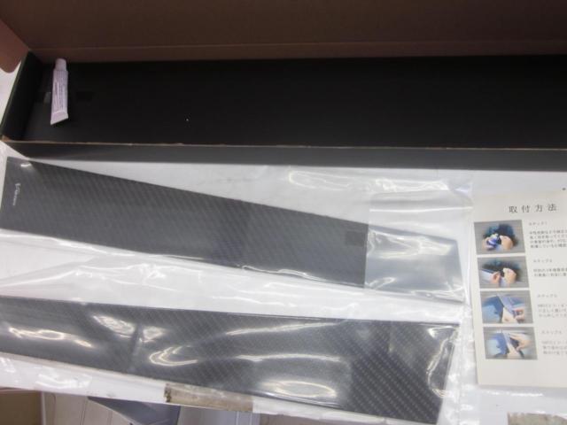 VARIS WRX/2022~ คิ้วตกแต่ง CARBON PILLER 4ชิ้น