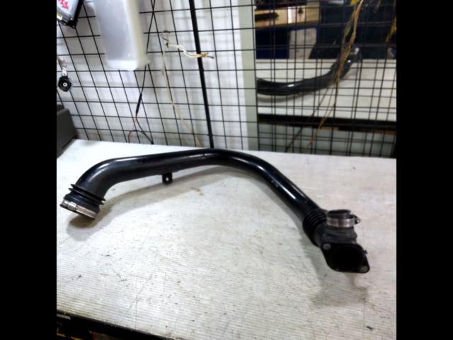 ★ลดราคาเดือนพฤษภาคม★ท่อเทอร์โบ SUBARU WRX S4/VAG