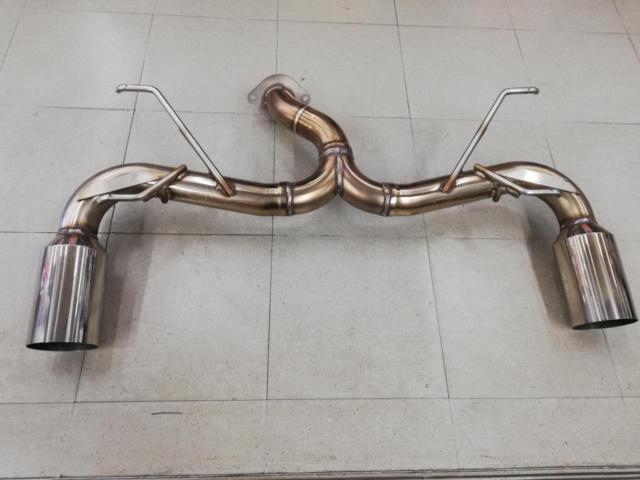 ROSSO MODELLO ARM’S 86/ZN6 BRZ/ZC6 ท่อไอเสียซ้ายและขวา