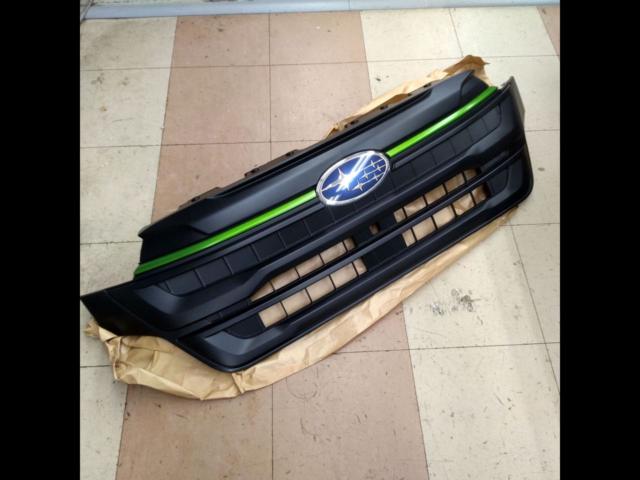 〇Subaru SL Forester X-BREAK กระจังหน้าของแท้หมายเลขชิ้นส่วน: 91122SL030