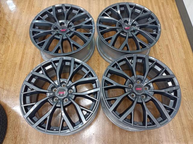 ล้ออลูมิเนียมแท้ Subaru VAB WRX STI