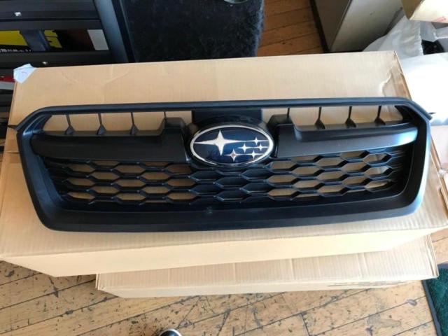 SUBARU Impreza กระจังหน้าแท้
