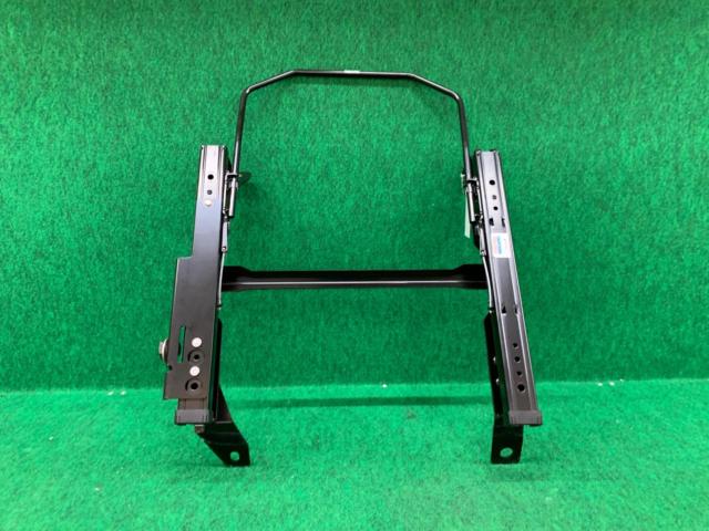 รางเบาะ RECARO Impreza/Levorg