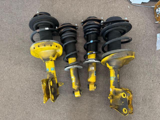 ☆ลดราคาในเดือนกรกฎาคม☆ชุดช่วงล่าง SUBARU ของแท้ WRX STI BILSTEIN