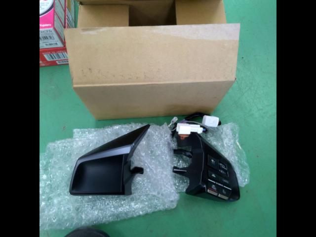 รีโมทพวงมาลัย SUBARU ของแท้ BM/BR Legacy ?