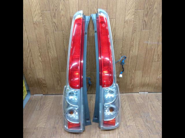 ★ราคาพิเศษเฉพาะสมาชิกแอปเท่านั้น!!★Subaru RN1 Stella เลนส์ท้ายแท้ชุดซ้ายขวา