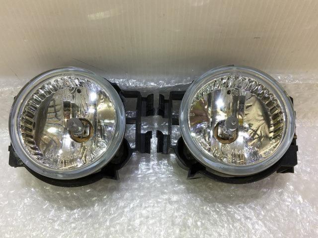 Subaru BM series Legacy ไฟตัดหมอกแท้ koito114-77828