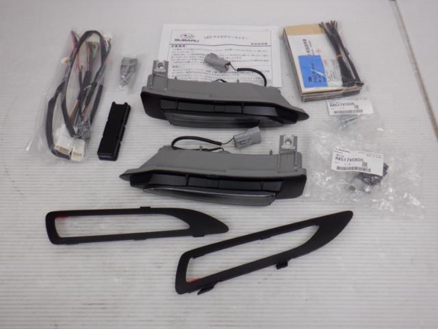 ☆ลดราคา!!☆SUBARU อุปกรณ์เสริมของแท้ ไลเนอร์ LED H4517VC610 Levorg Layback VN5 D type-