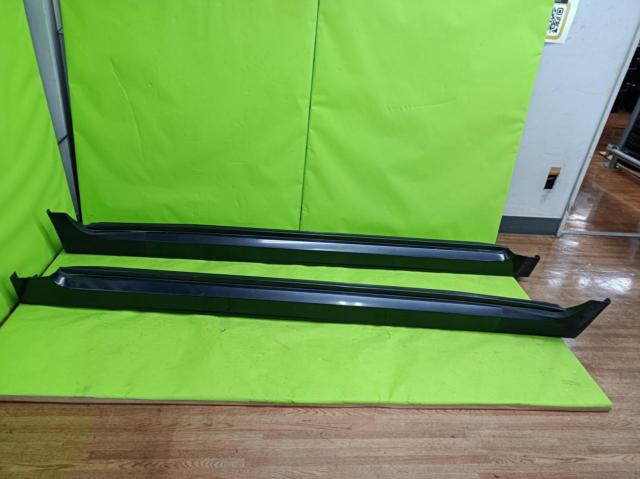 กาบข้างแท้ Subaru GRB Impreza