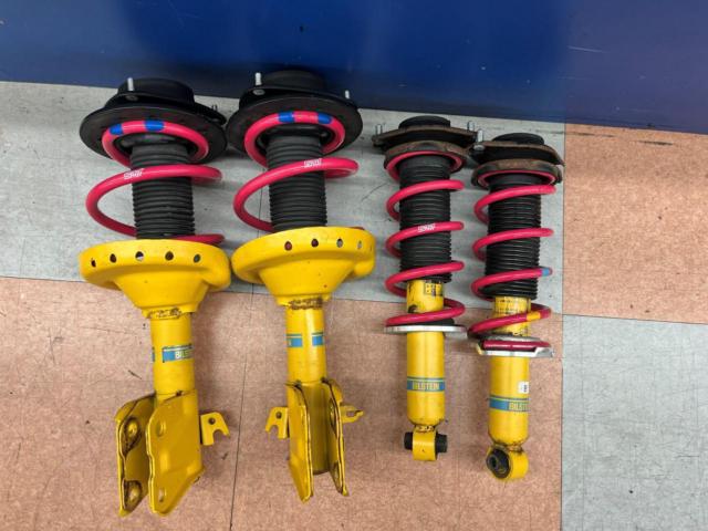 Wakeari Subaru Levorg VM4 ชุดช่วงล่าง BILSTEIN + STI ของแท้