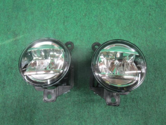 ชุดไฟตัดหมอก LED แท้ Subaru VN Levorg ซ้ายและขวา