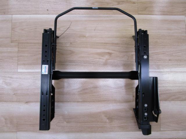 รางเลื่อนเบาะฝั่งผู้โดยสาร RECARO Forester/SG ซีรีส์