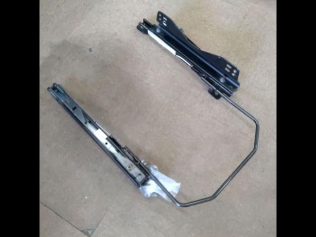 รางเบาะ RECARO 86/BRZ ข้าง R