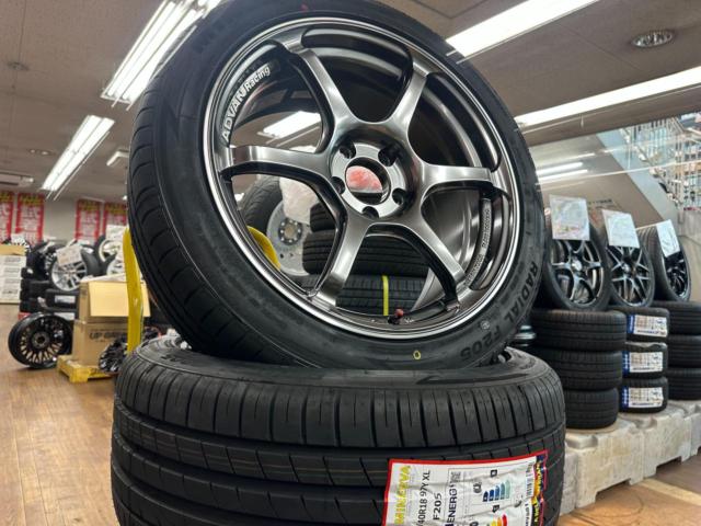 ★สำหรับ WRX, RX-8 ฯลฯ! ยางที่ไม่ได้ใช้♪★YOKOHAMA ADVAN Racing RG-4 + MINERVA F205