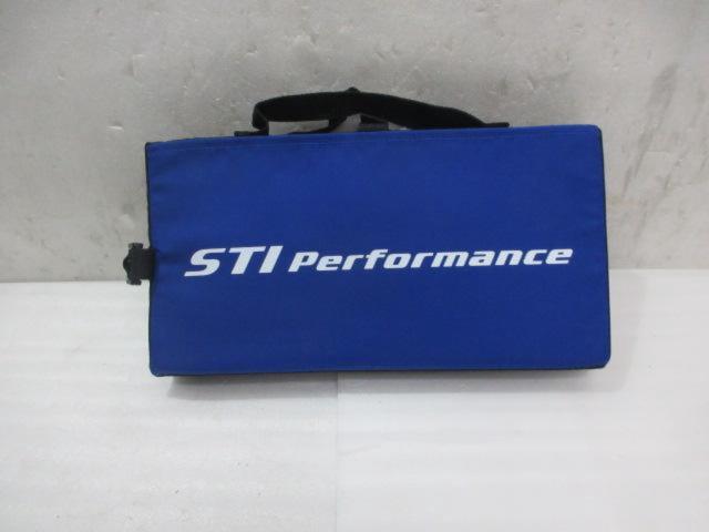 เบาะรองนั่ง SUBARU STI (Z04700)