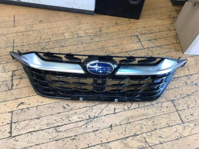 กระจังหน้า SUBARU Revo Greyback แท้