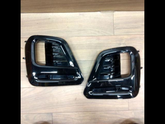 ชุดไฟตัดหมอกแท้ Subaru SKE/Forester ซ้ายและขวา