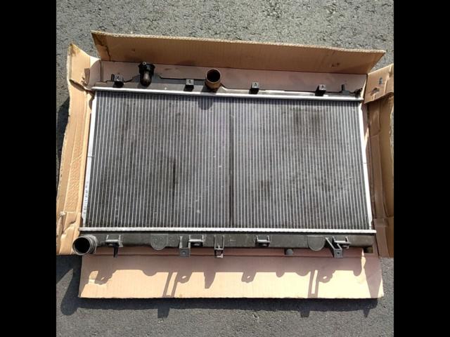 หม้อน้ำแท้ Subaru VAB WRX STi