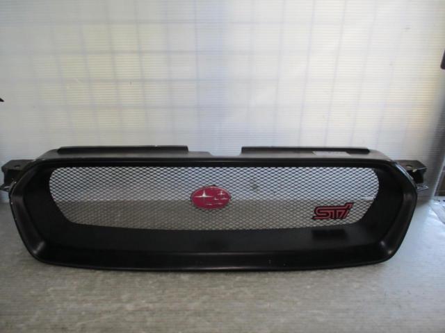 กระจังหน้า CAT`S FACTORY Legacy Touring Wagon/BP5