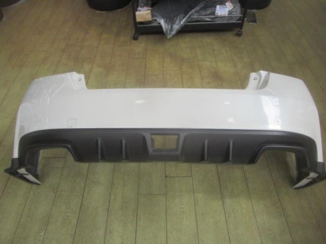 กันชนหลังแท้ SUBARU WRX S4/VAB + STi ด้านหลังใต้สปอยเลอร์