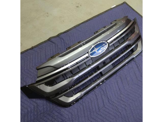 กระจังหน้าแท้ Subaru SL Forester