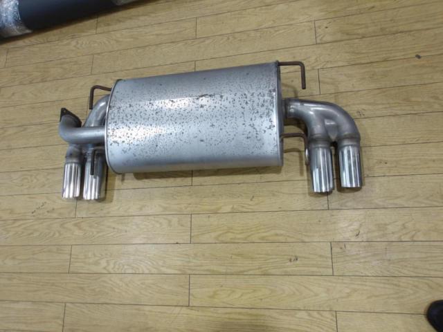 ท่อไอเสียแท้ Subaru Impreza WRX STi/GRF (ชิ้นหลัง)