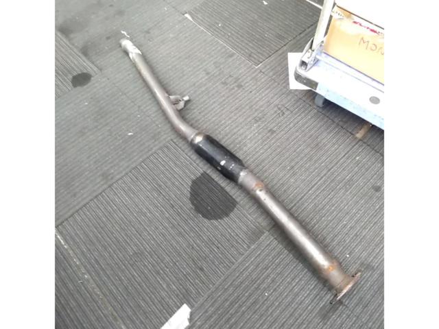 มีเหตุท่อกลางแท้ SUBARU Impreza/GG2