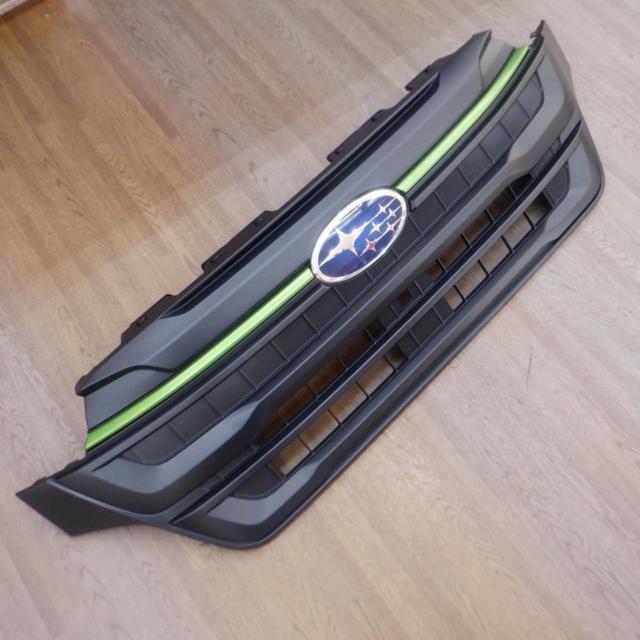 กระจังหน้าแท้ Subaru Forester/SL5 X-BREAK