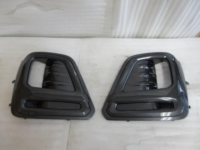 ครอบตัดหมอกแท้ SUBARU Forester (Z07330)