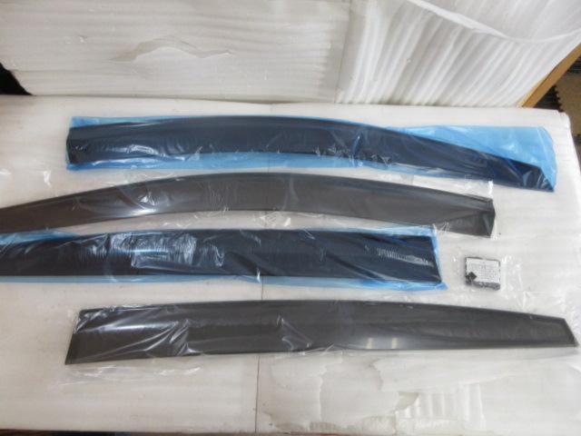 กันสาดประตูแท้ Subaru Impreza Sport (Z07536)