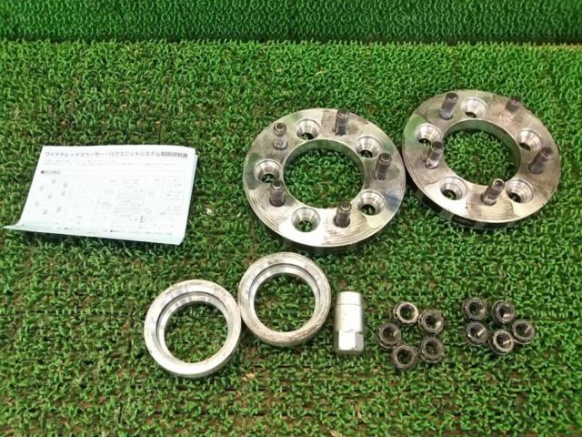 Kics Wide Tread Spacer 100-5H 15มม. M12XP1.25 Subaru Toyota 86 5015W3-56