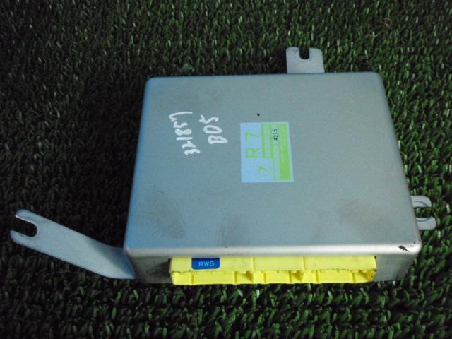 Unisia เครื่องยนต์คอมพิวเตอร์ (Legacy) อะไหล่แท้คอมพิวเตอร์ 22611-AB363