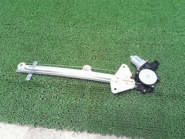 Mitsuba ขวา F ตัวควบคุมประตู/มอเตอร์ (Impreza) อะไหล่แท้ ระบบไฟฟ้าอื่นๆ 61041FJ000
